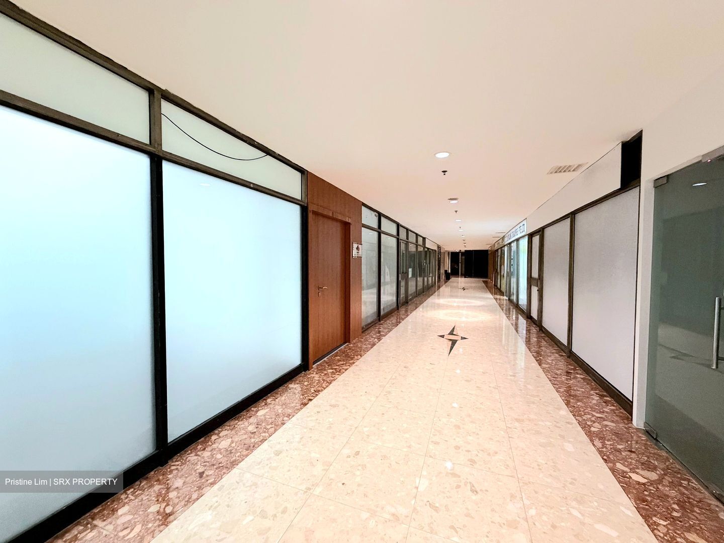 High Street Centre (D6), Office #557032151